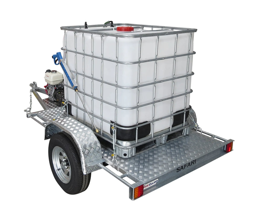 Pro-Blast trailer mounted waterblaster with IBC tank and Honda engine back view 